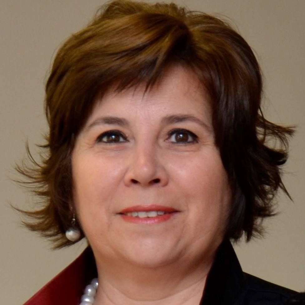 Prof. Dr. Gülbin ÖZÇELİKAY